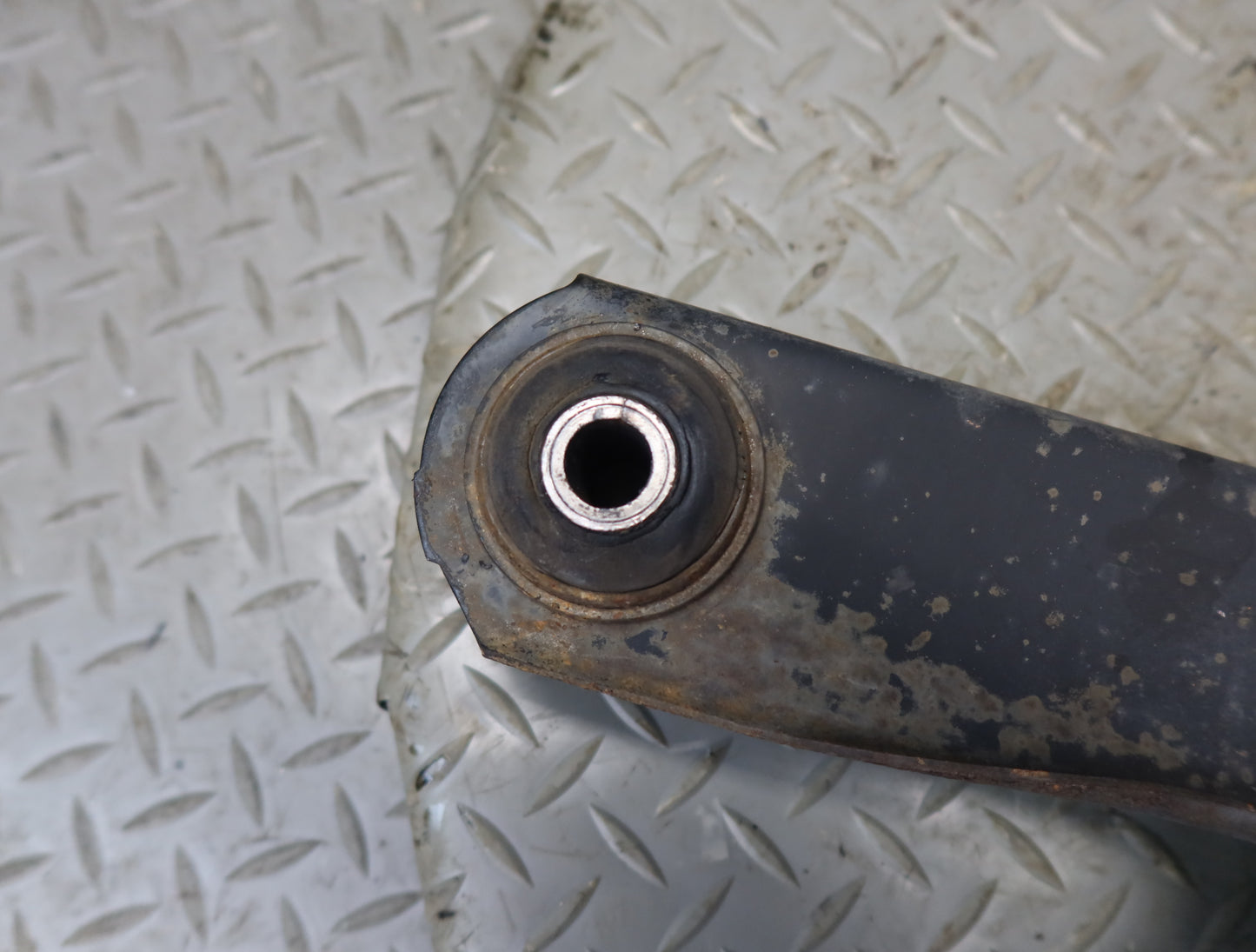 2003-2007 Hummer H2 Rear Left or Right Suspension Lower Control Arm
