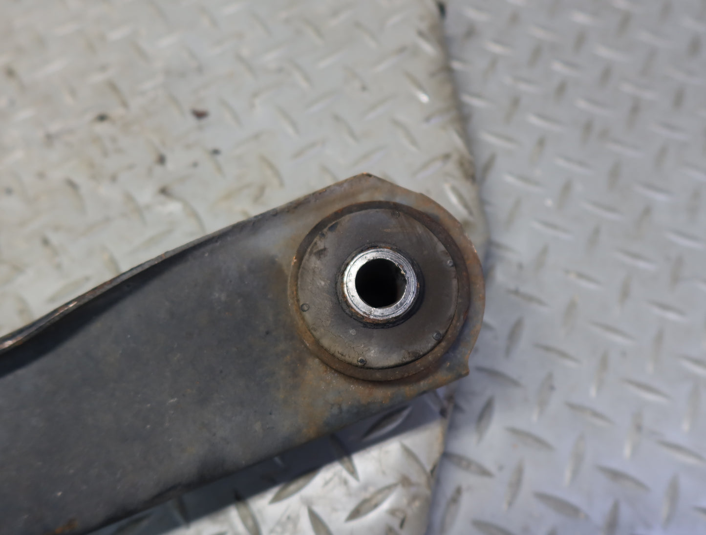 2003-2007 Hummer H2 Rear Left or Right Suspension Lower Control Arm
