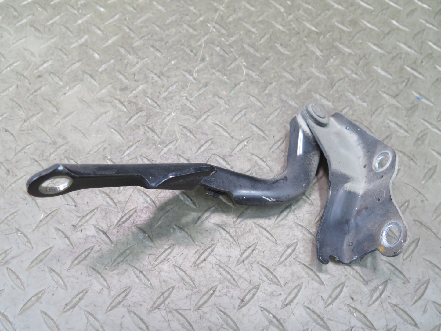 99-01 Toyota Crown JZS175 Front Left & Right Hood Hinge Black Set OEM