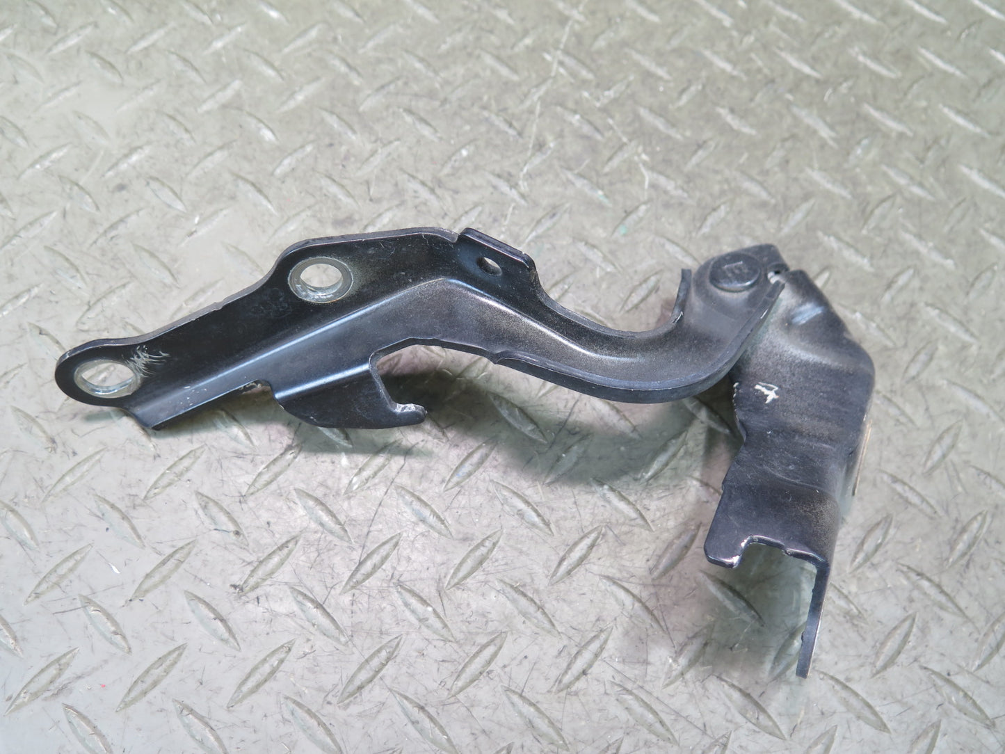 99-01 Toyota Crown JZS175 Front Left & Right Hood Hinge Black Set OEM