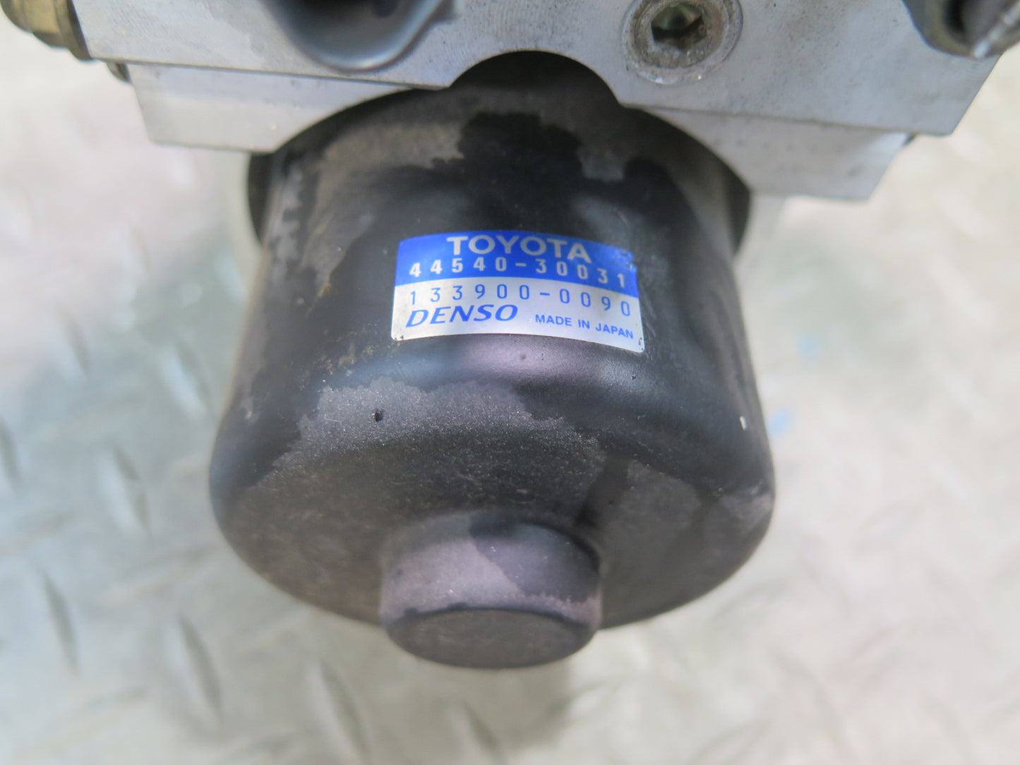 99-01 Toyota Crown JZS175 Anti Lock Brake ABS Pump Module 44540-30031 OEM