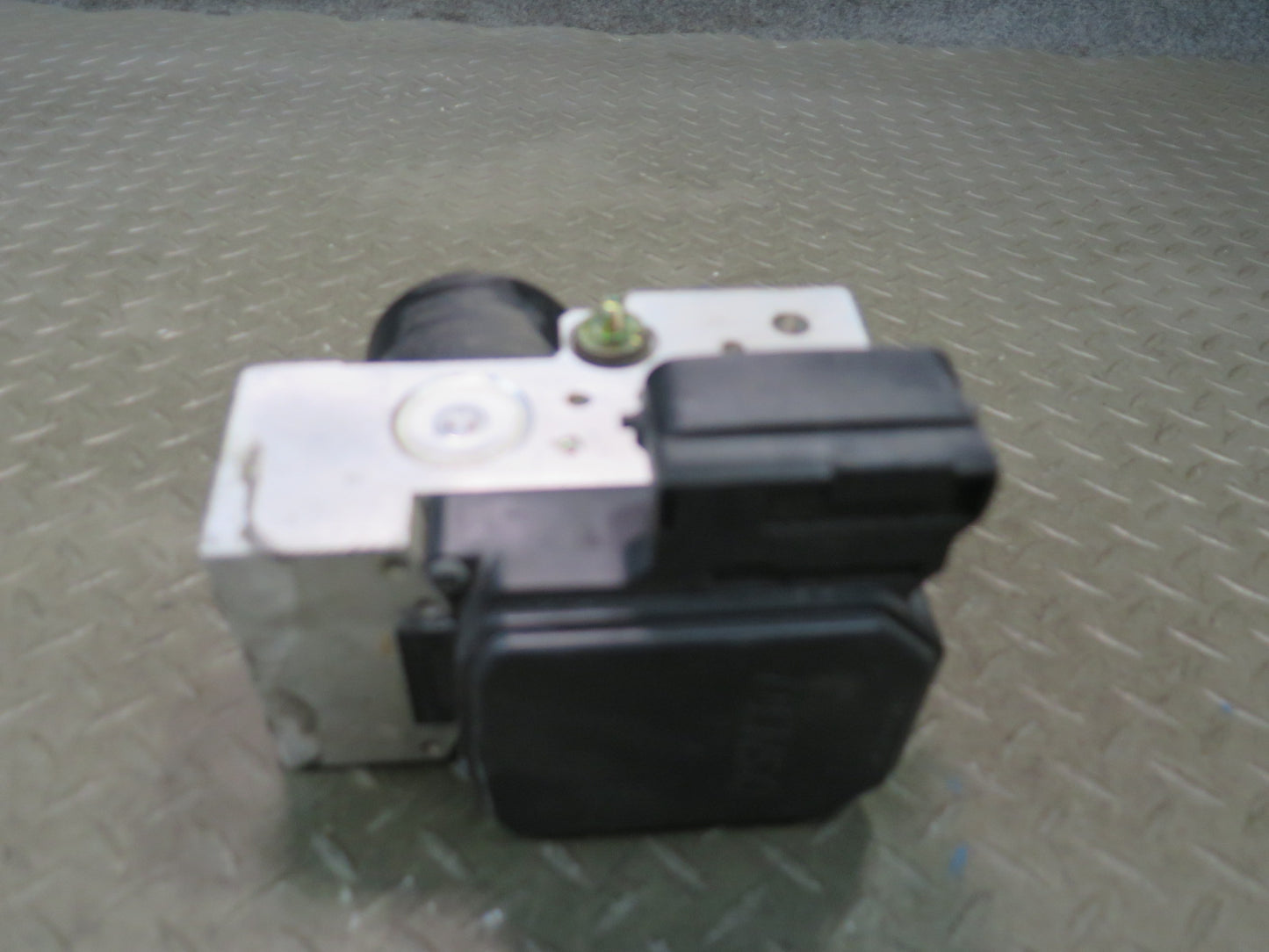 99-01 Toyota Crown JZS175 Anti Lock Brake ABS Pump Module 44540-30031 OEM