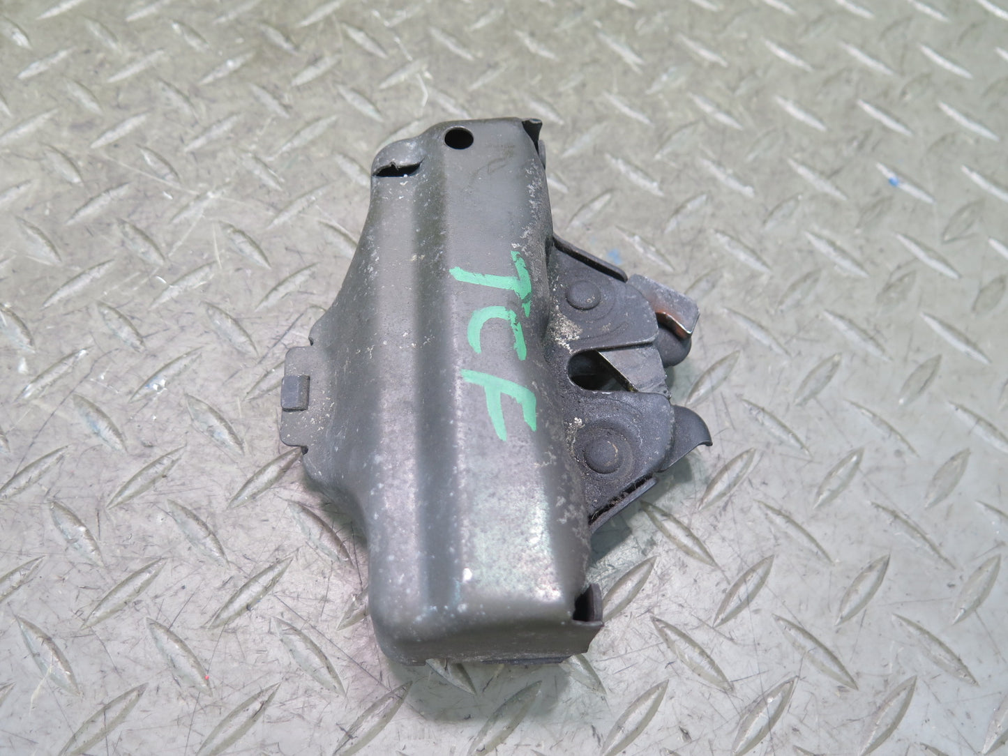 99-01 Toyota Crown JZS175 Front Hood Lock Latch OEM