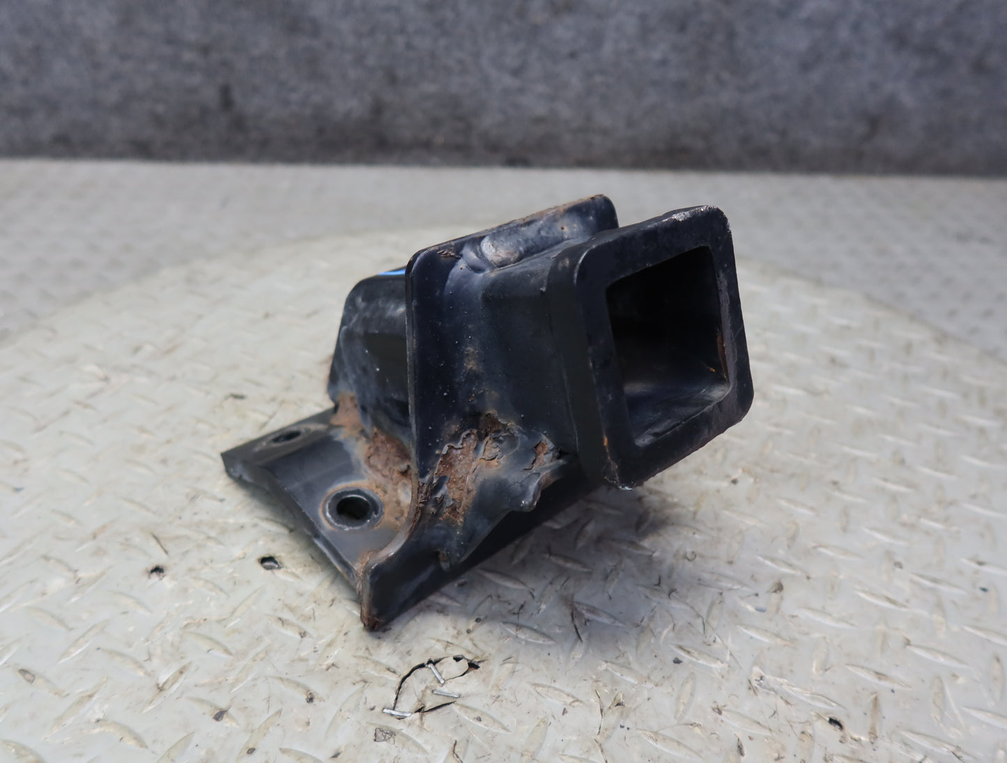 2003-2007 Hummer H2 Front TOW Towing Hook Hitch