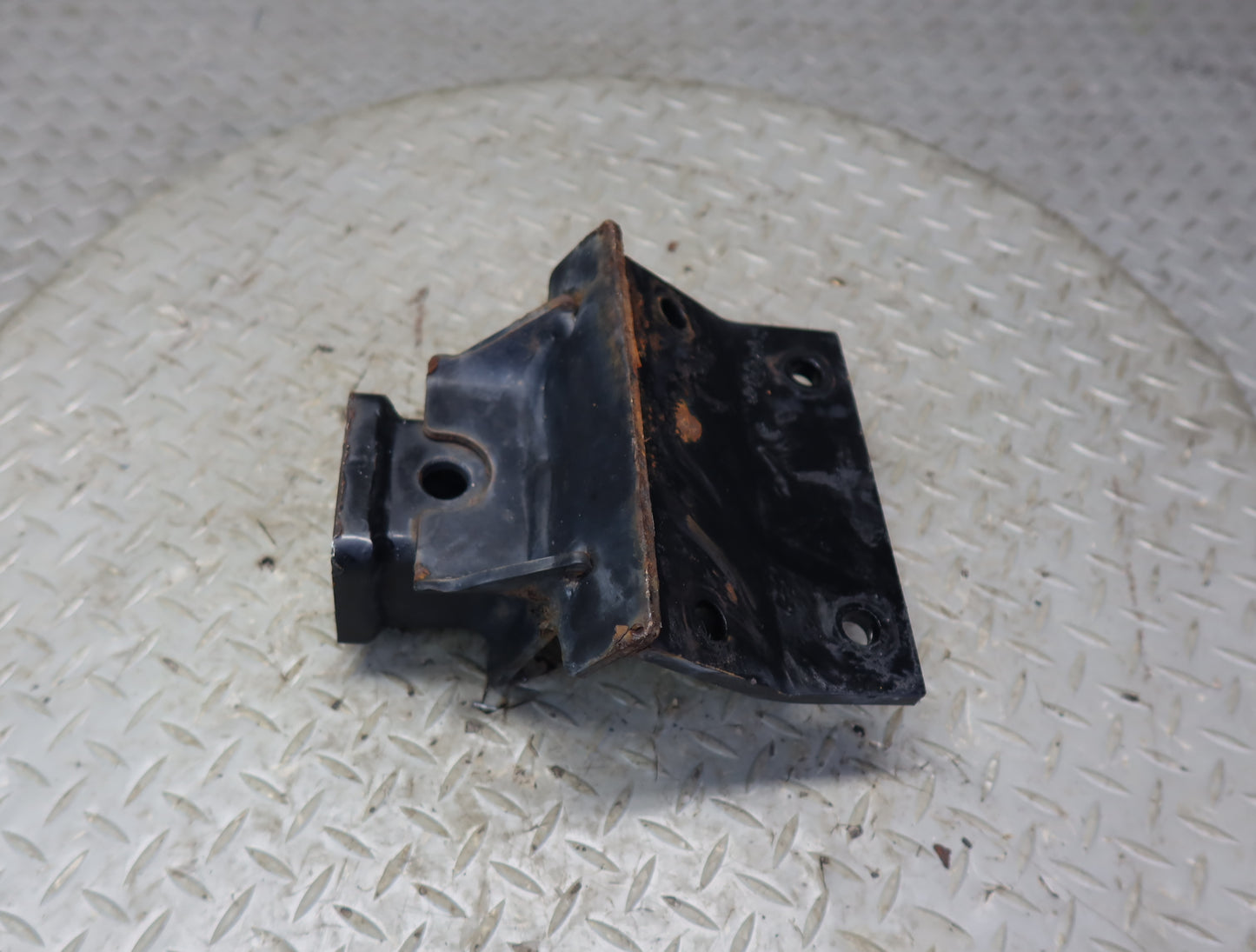 2003-2007 Hummer H2 Front TOW Towing Hook Hitch