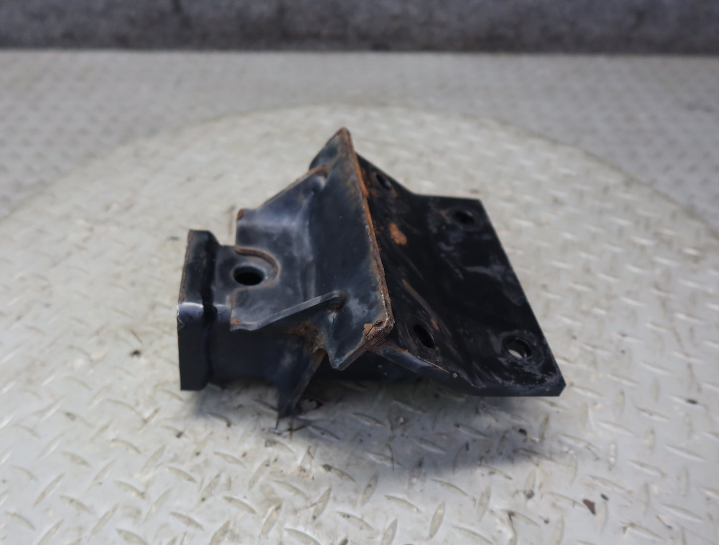 2003-2007 Hummer H2 Front TOW Towing Hook Hitch