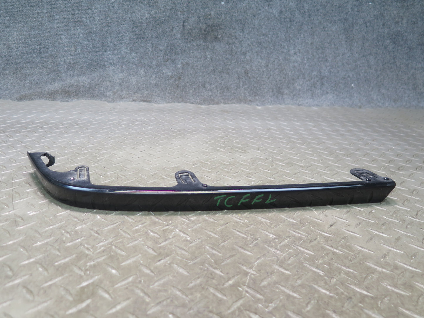 99-01 Toyota Crown JZS175 Front Left Bumper Under Headlight Panel Molding OEM