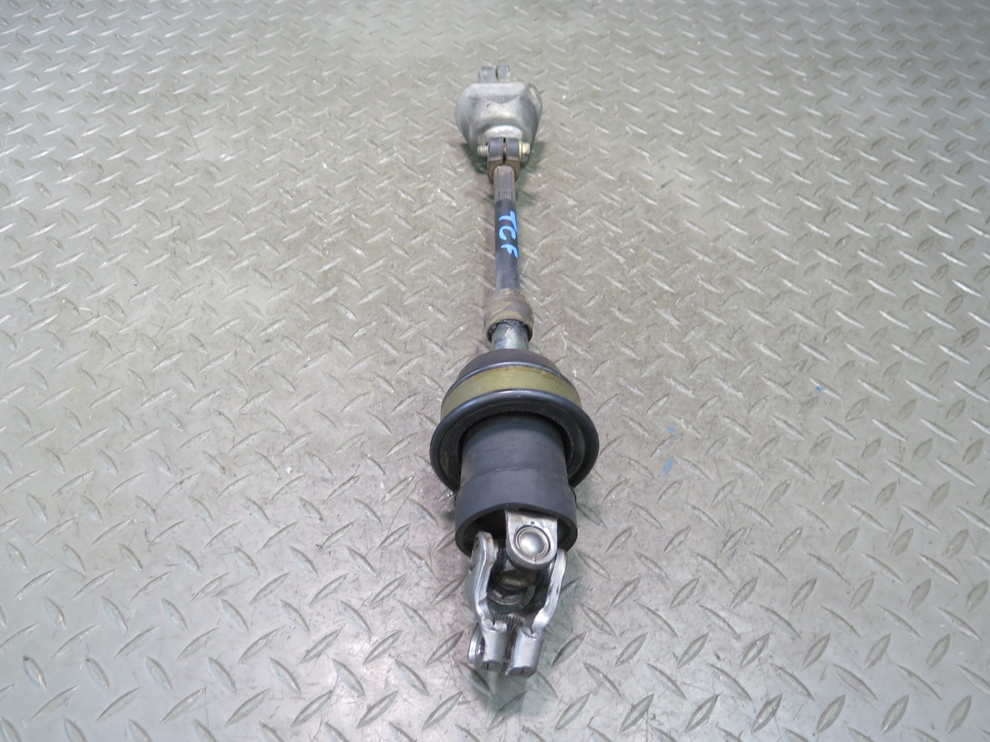 99-01 Toyota Crown JZS175 Steering Column Intermediate Linkage U Joint Shaft OEM