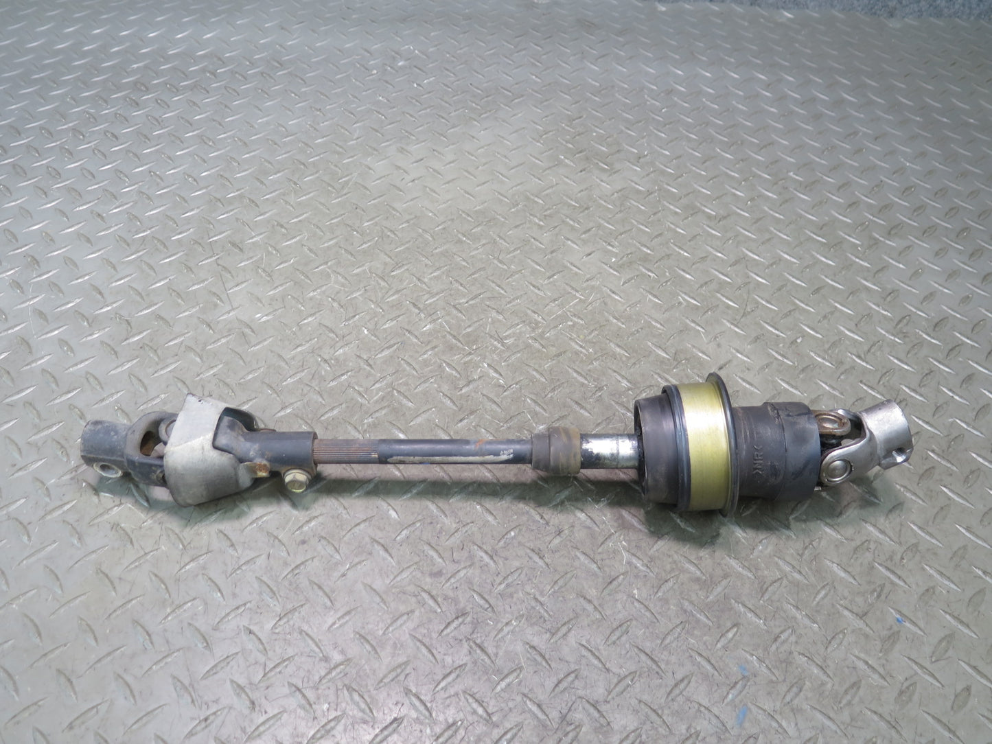 99-01 Toyota Crown JZS175 Steering Column Intermediate Linkage U Joint Shaft OEM
