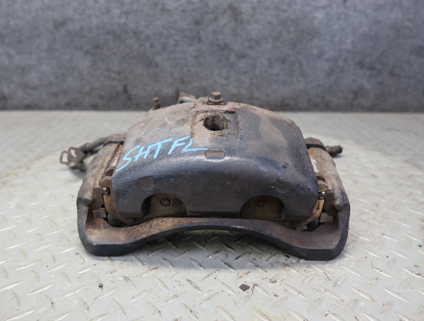 2003-2009 Hummer H2 AWD Front Left & Right Brake Caliper Set of 2