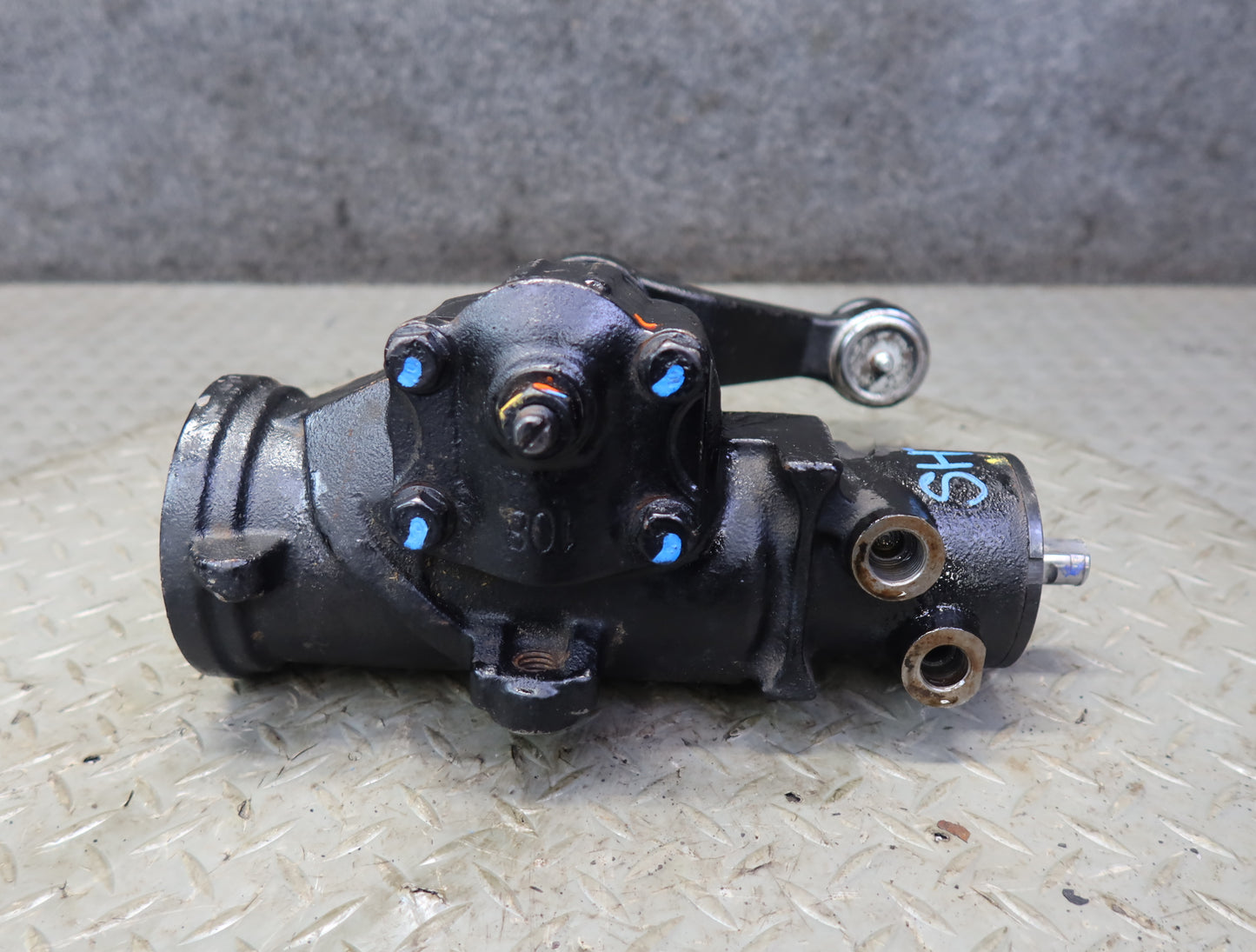 2003-2007 Hummer H2 Power Steering Gearbox Gear Box