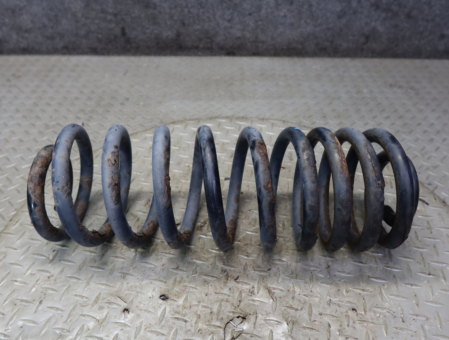 2003-2009 Hummer H2 AWD Rear Suspension Left & Right Coil Spring Set of 2