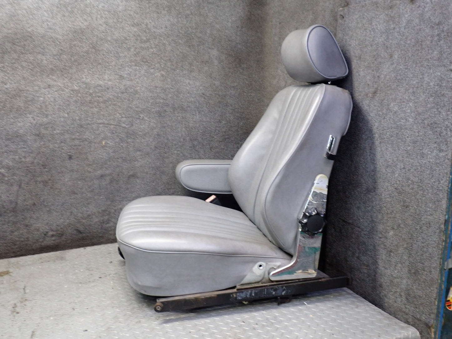 86-89 Mercedes R107 560SL Front Left & Right Leather Seat Gray w Adjuster OEM