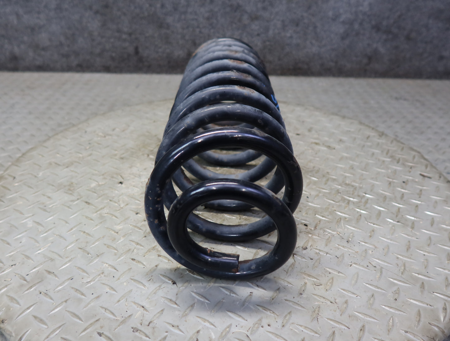 2003-2009 Hummer H2 AWD Rear Suspension Left & Right Coil Spring Set of 2
