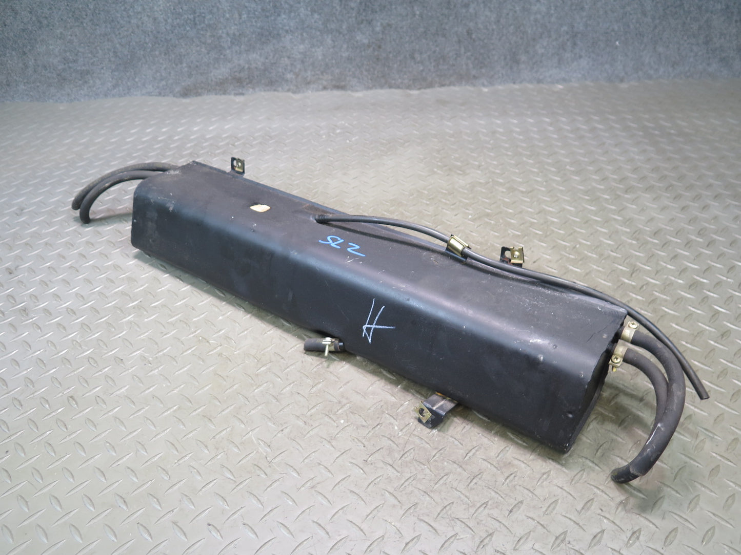 86-89 Mercedes R107 560SL Fuel Evap Vapor Charcoal Canister OEM
