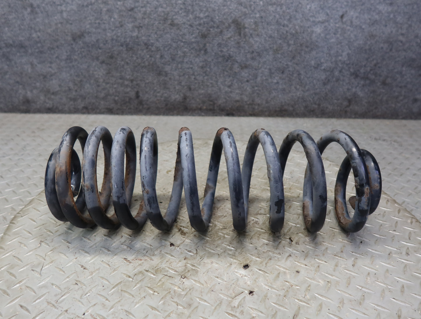 2003-2009 Hummer H2 AWD Rear Suspension Left & Right Coil Spring Set of 2