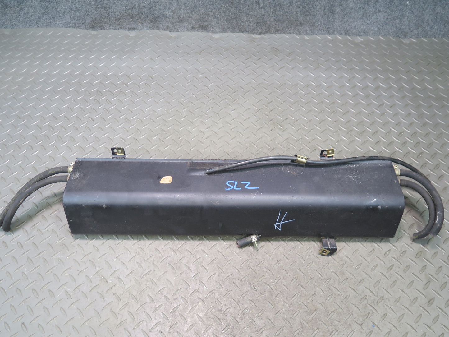 86-89 Mercedes R107 560SL Fuel Evap Vapor Charcoal Canister OEM