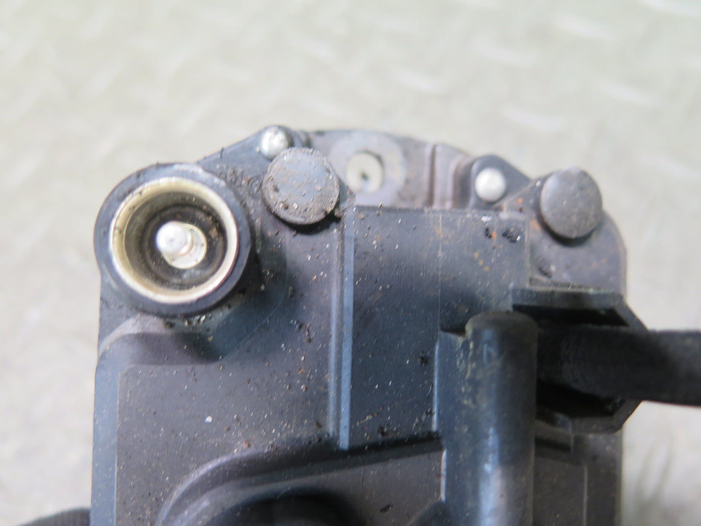 86-89 Mercedes R107 560SL M117 Igniter Ignition Control Module 0045455332 OEM