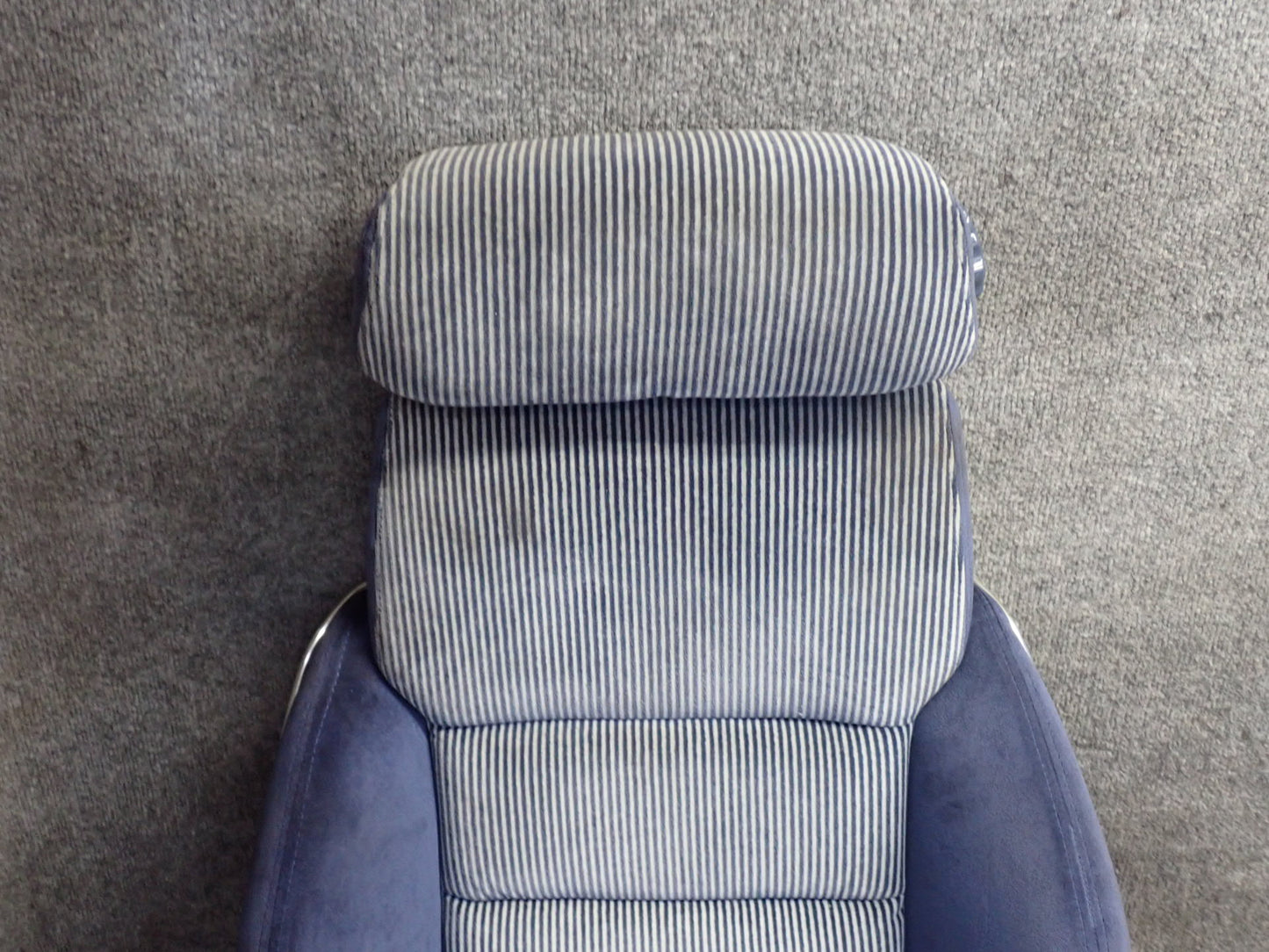 84-86 Nissan Z31 300ZX Set of 2 Front Left & Right Blue Cloth Seat OEM