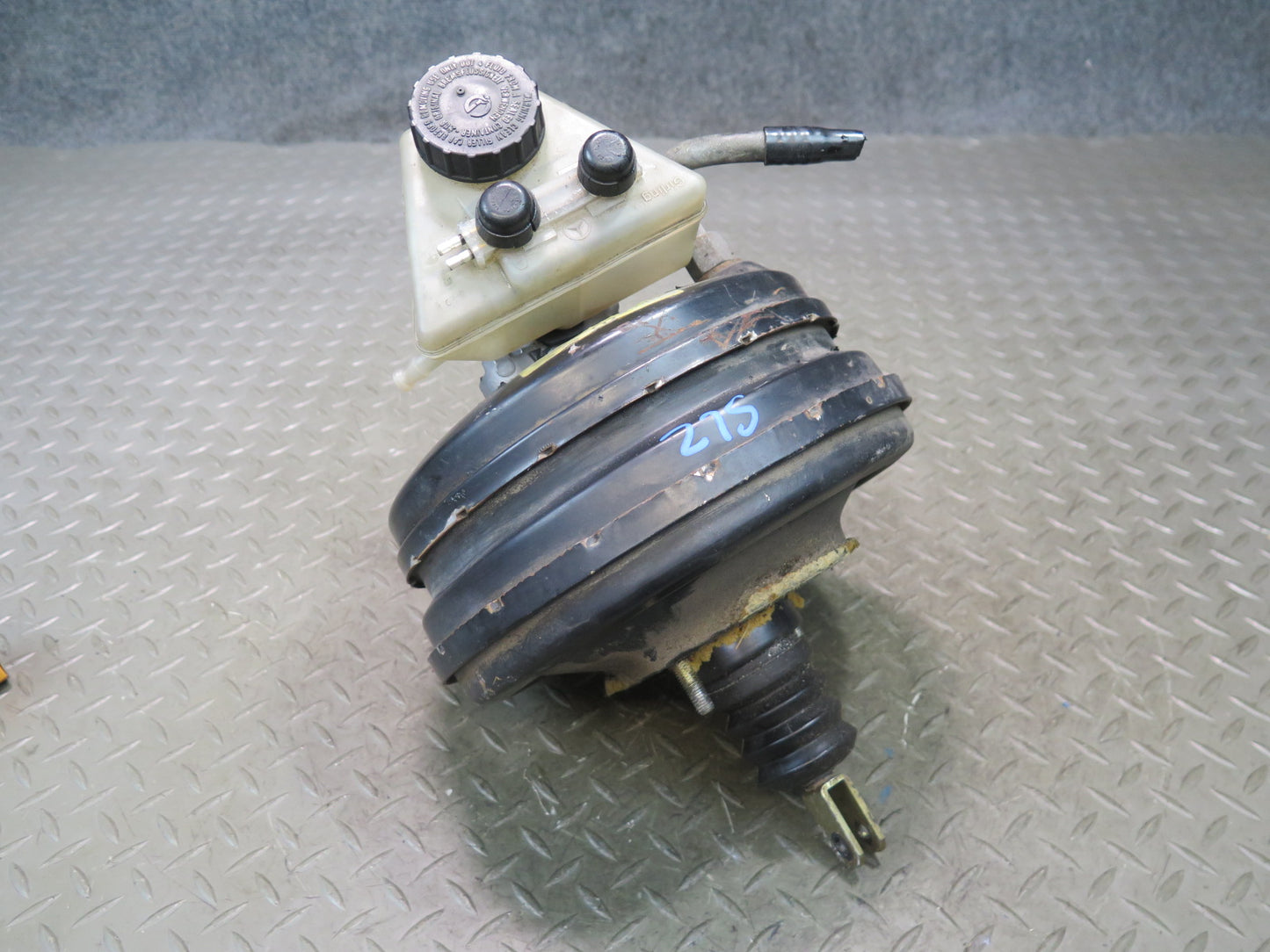 86-89 Mercedes W126 560SL Brake Master Cylinder Booster Fluid Reservoir OEM