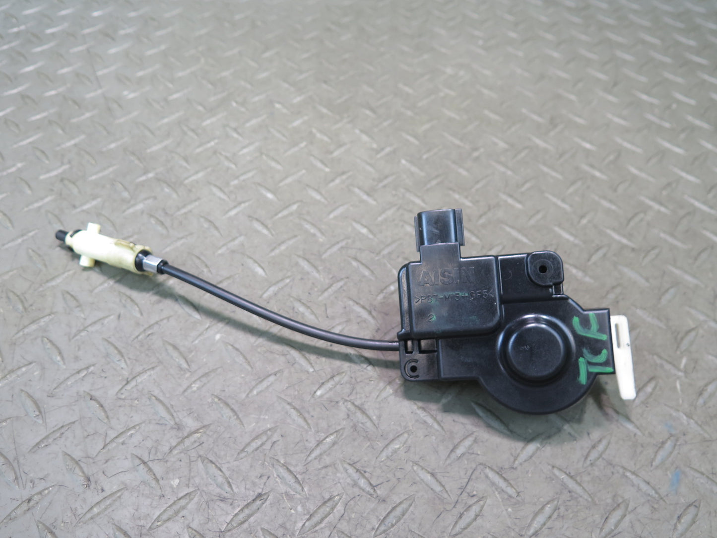 99-01 Toyota Crown JZS175 Fuel Door Lock Latch Release Actuator Motor OEM