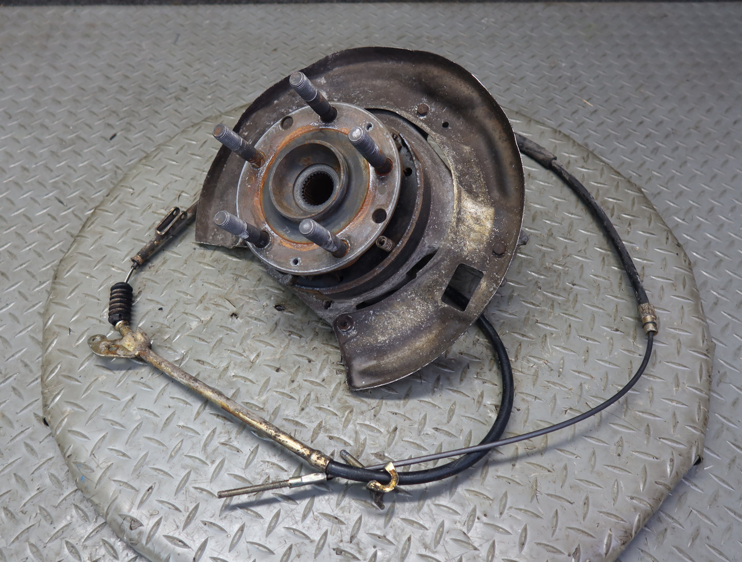 1984-1986 Porsche 928 S Rear Right Spindle Knuckle Wheel Hub Bearing 9283312203R