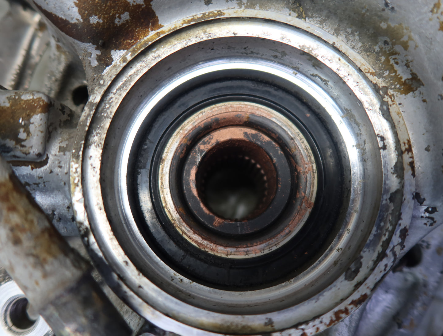 1984-1986 Porsche 928 S Rear Right Spindle Knuckle Wheel Hub Bearing 9283312203R