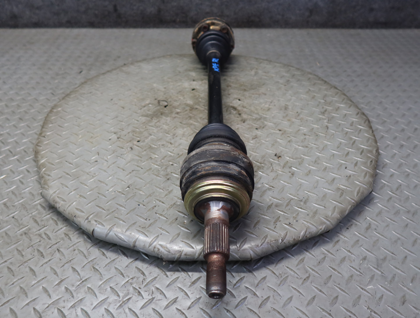 1985-1986 Porsche 928 S A/T Rear Left or Right Suspension Axle Shaft
