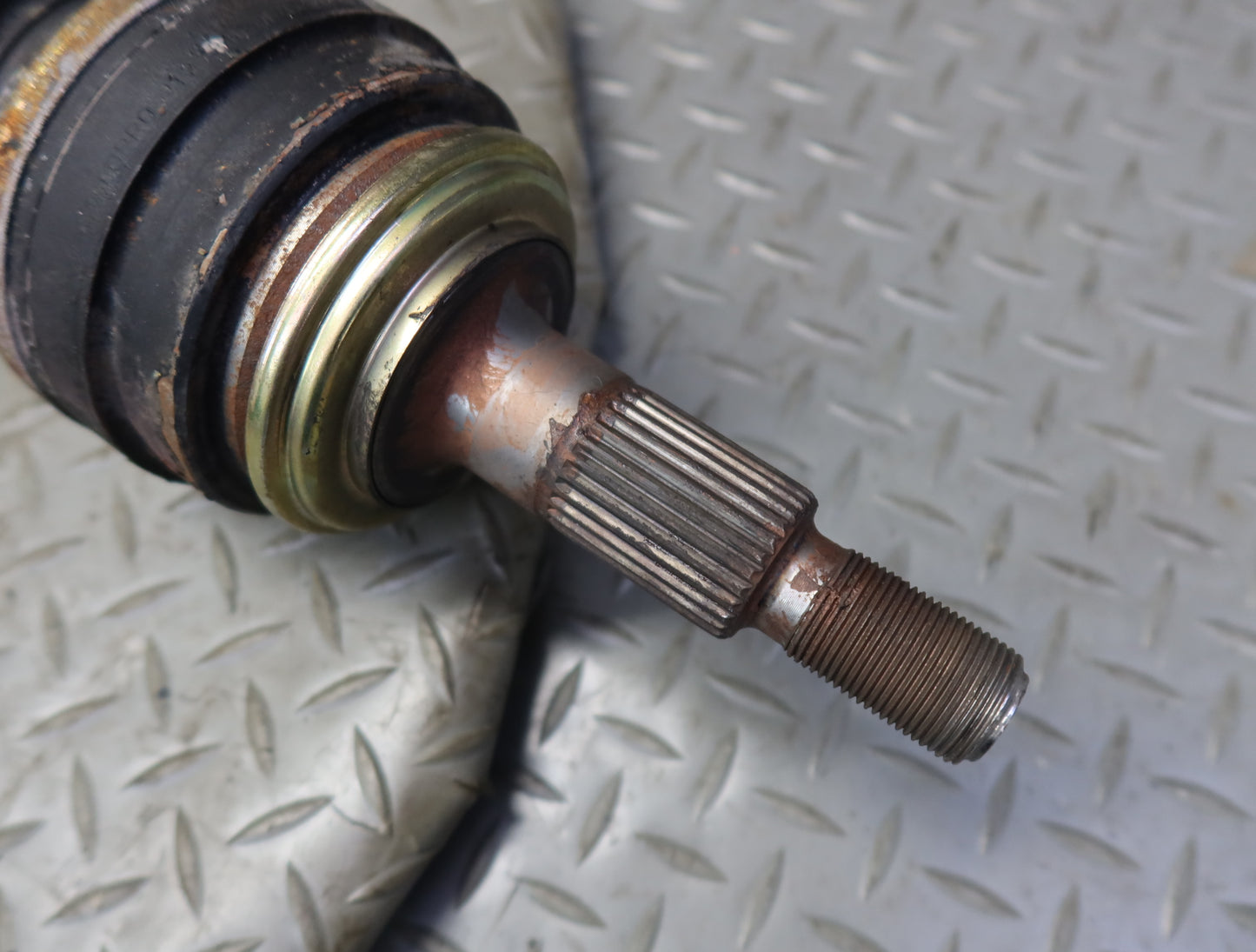 1985-1986 Porsche 928 S A/T Rear Left or Right Suspension Axle Shaft