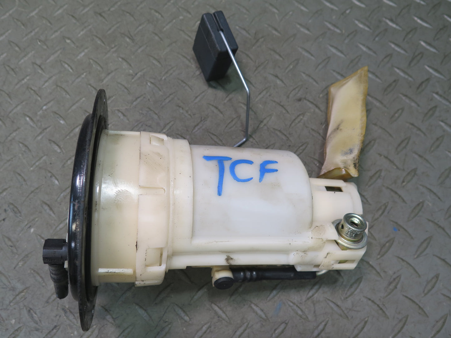 99-01 Toyota Crown JZS175 3.0L Fuel Pump Level Sensor Sending Unit Set OEM