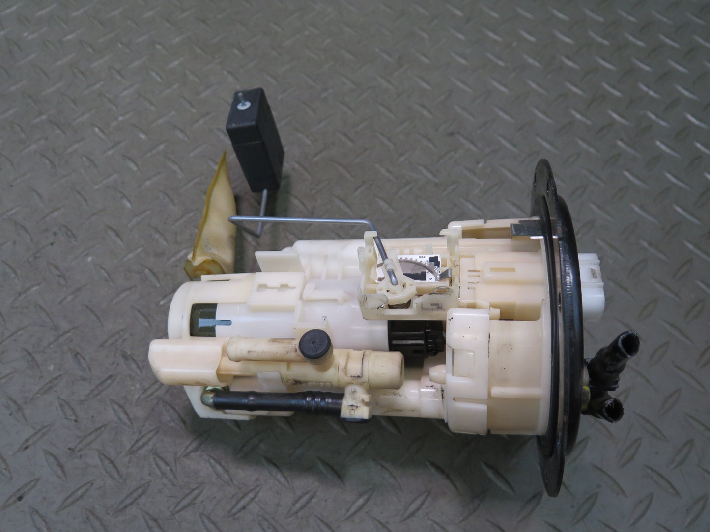 99-01 Toyota Crown JZS175 3.0L Fuel Pump Level Sensor Sending Unit Set OEM