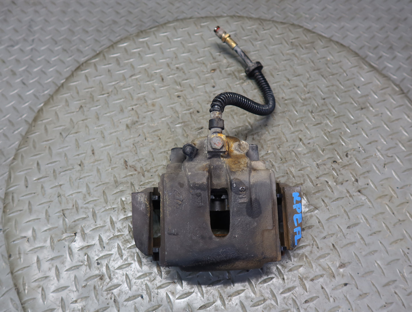 1984-1985 Porsche 928 Front Left & Right Brake Caliper Set of 2