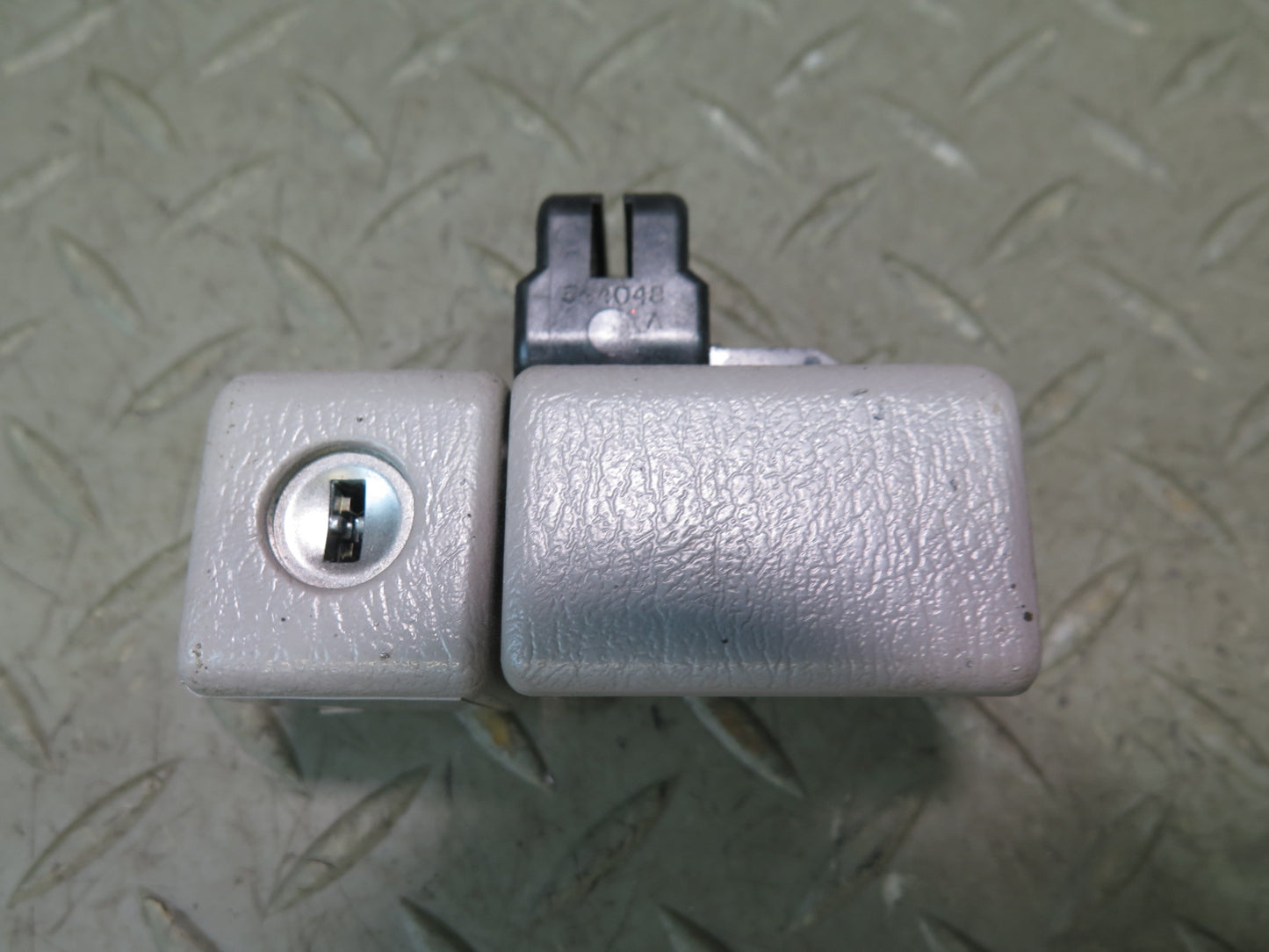 99-01 Toyota Crown JZS175 Ignition Trunk Door Glove Lock Cylinder KEY Set OEM