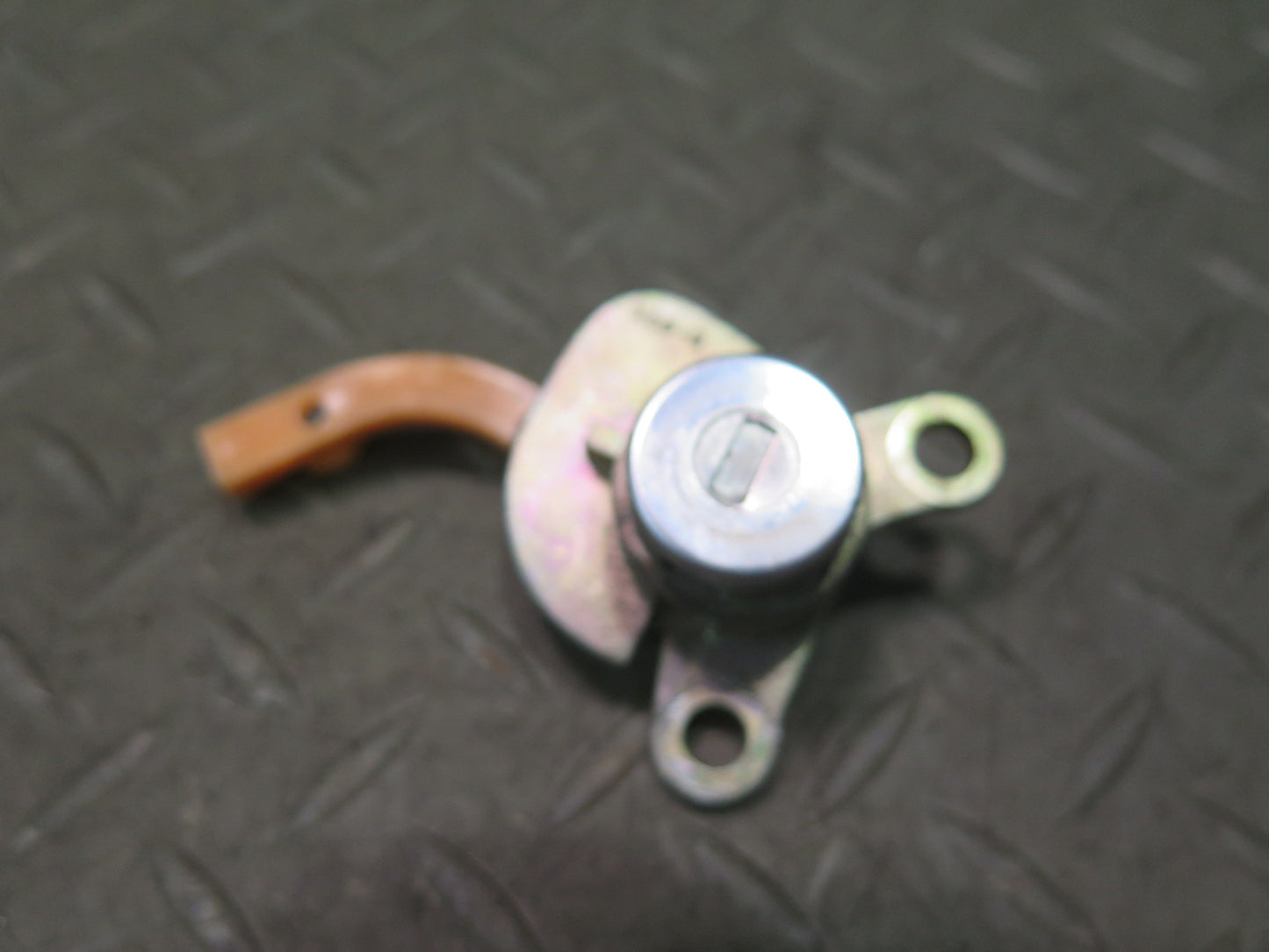99-01 Toyota Crown JZS175 Ignition Trunk Door Glove Lock Cylinder KEY Set OEM
