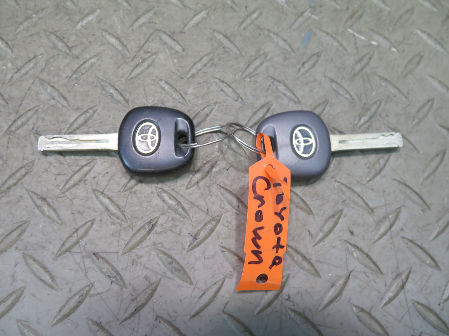 99-01 Toyota Crown JZS175 Ignition Trunk Door Glove Lock Cylinder KEY Set OEM