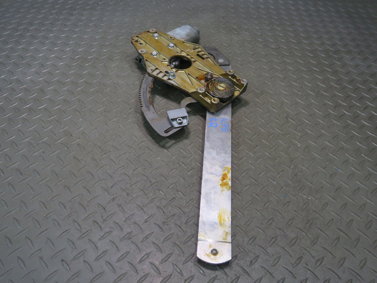 1984-1991 Porsche 928 Right Door Window Regulator w Motor