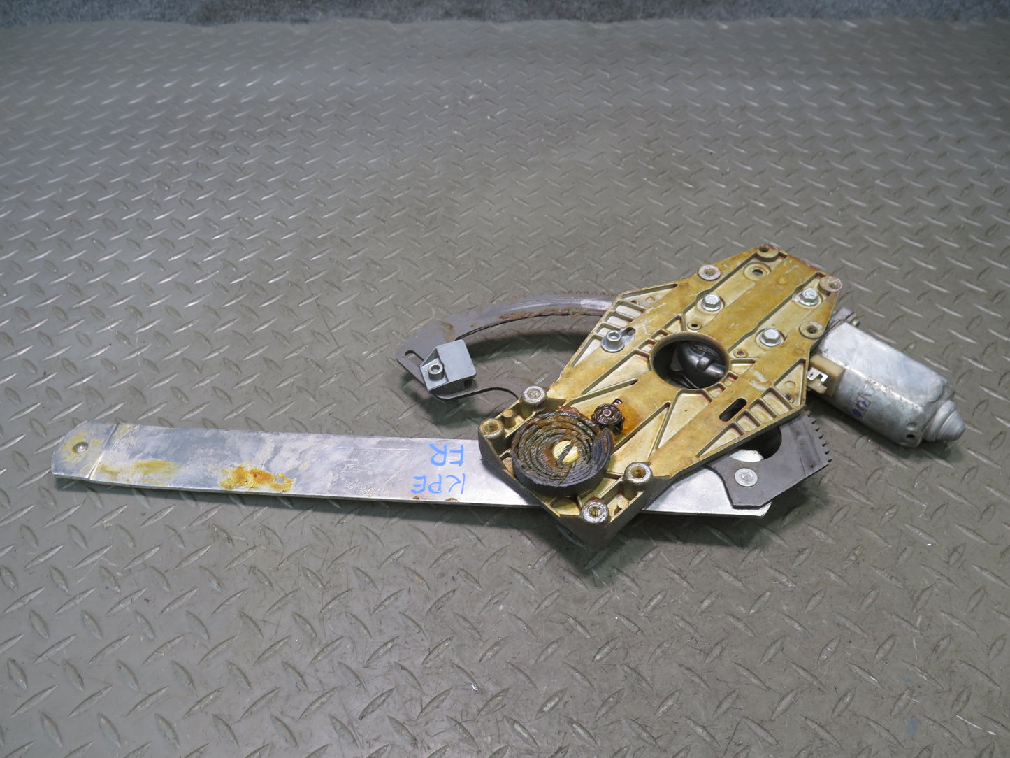 1984-1991 Porsche 928 Right Door Window Regulator w Motor