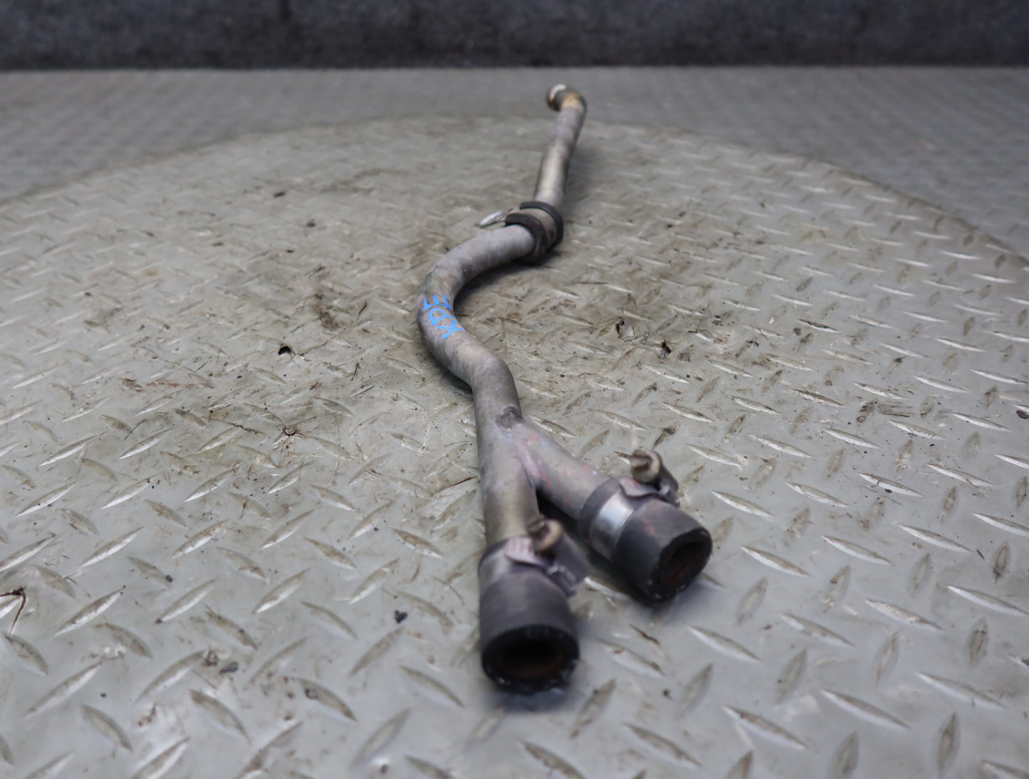 1985 Porsche 928 S 5.0L Engine Coolant Hose Pipe Line Tube