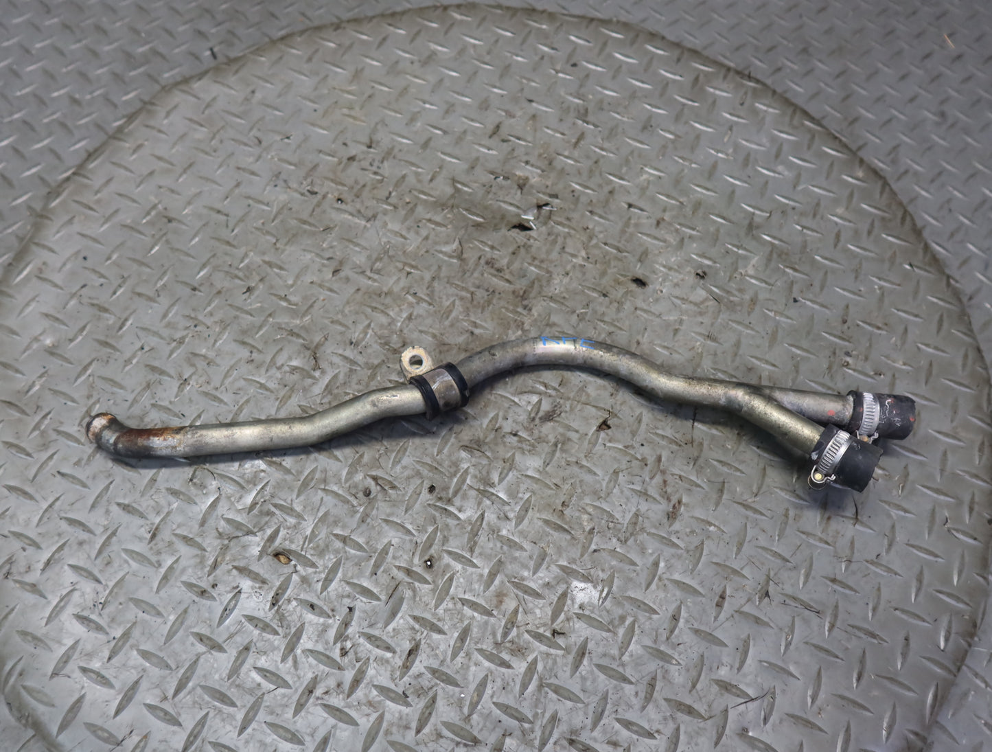 1985 Porsche 928 S 5.0L Engine Coolant Hose Pipe Line Tube