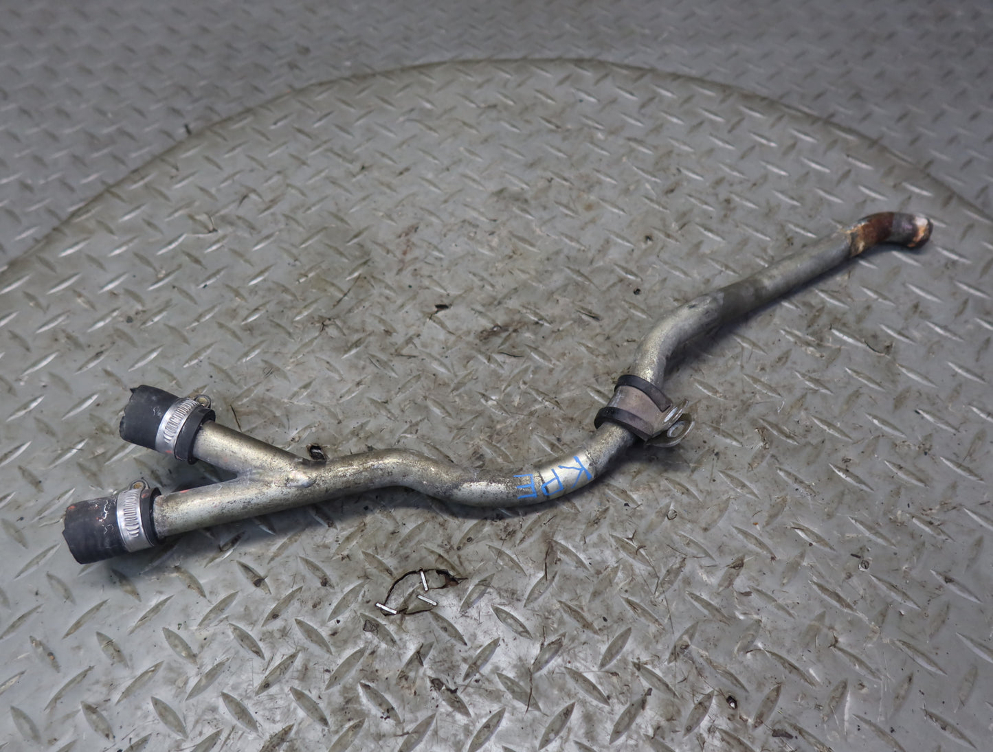 1985 Porsche 928 S 5.0L Engine Coolant Hose Pipe Line Tube