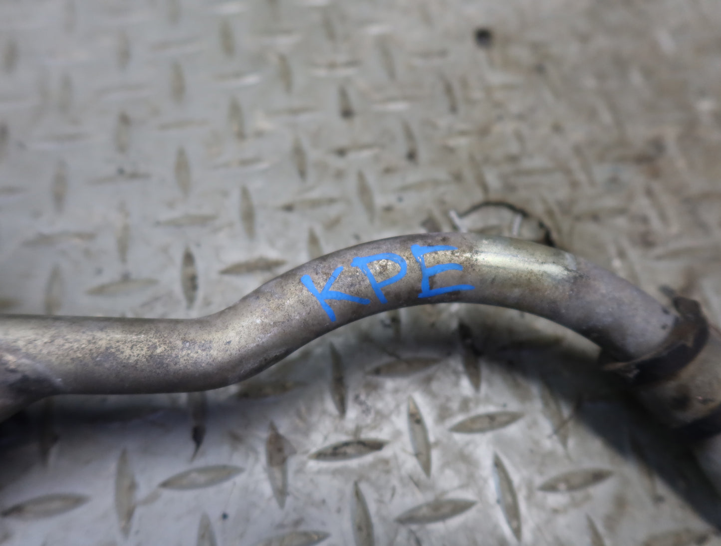 1985 Porsche 928 S 5.0L Engine Coolant Hose Pipe Line Tube