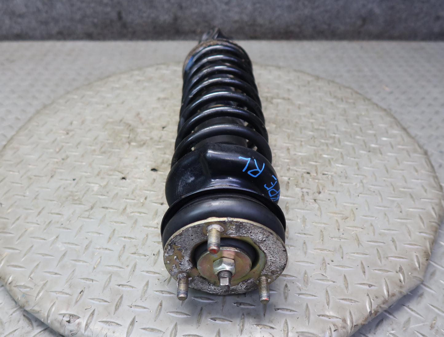 1983-1986 Porsche 928 S Rear Left & Right Shock Strut Absorber Set of 2