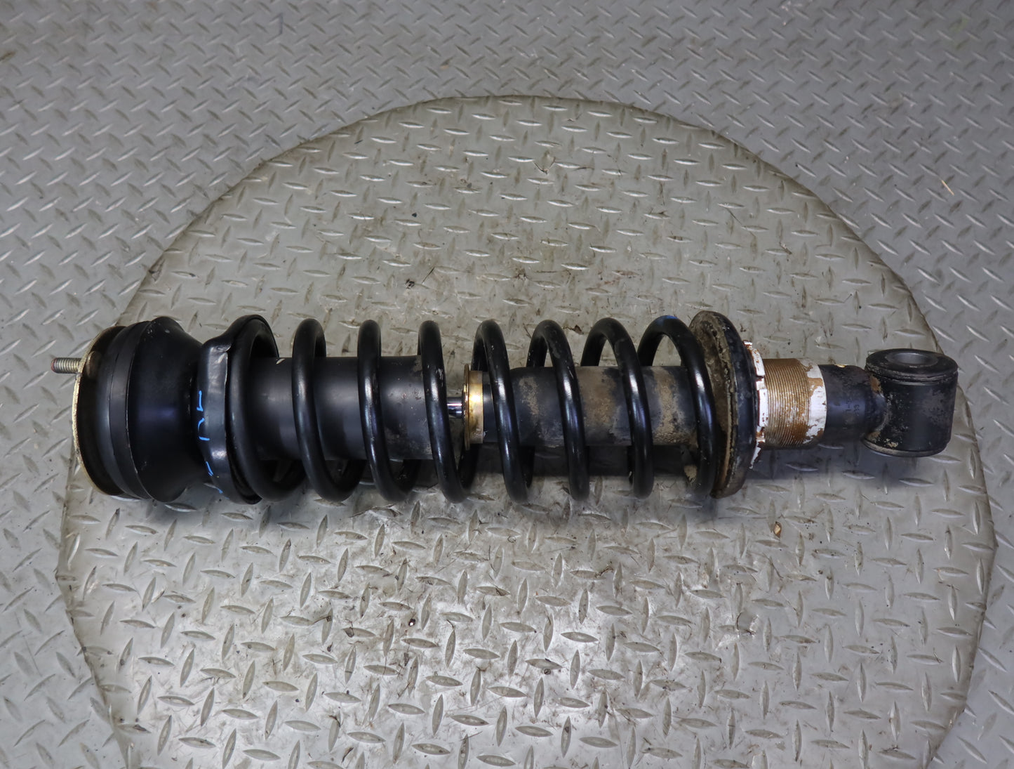 1983-1986 Porsche 928 S Rear Left & Right Shock Strut Absorber Set of 2