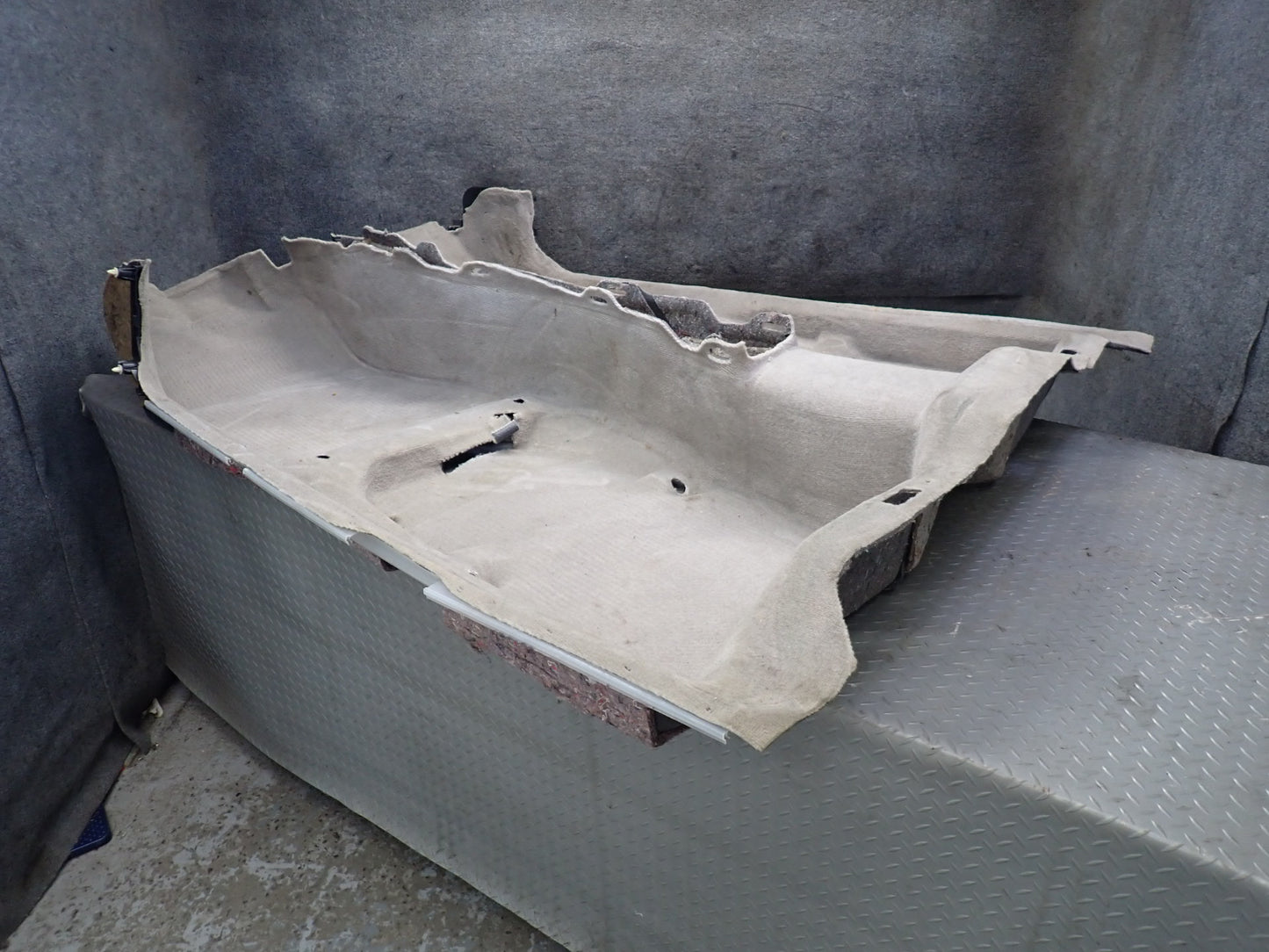 99-01 Toyota Crown JZS175 Interior Floor Carpet Liner Cover Gray OEM