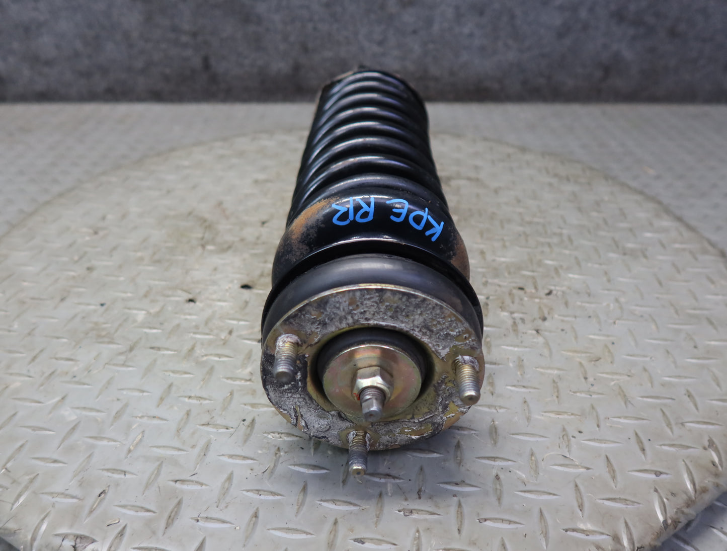 1983-1986 Porsche 928 S Rear Left & Right Shock Strut Absorber Set of 2