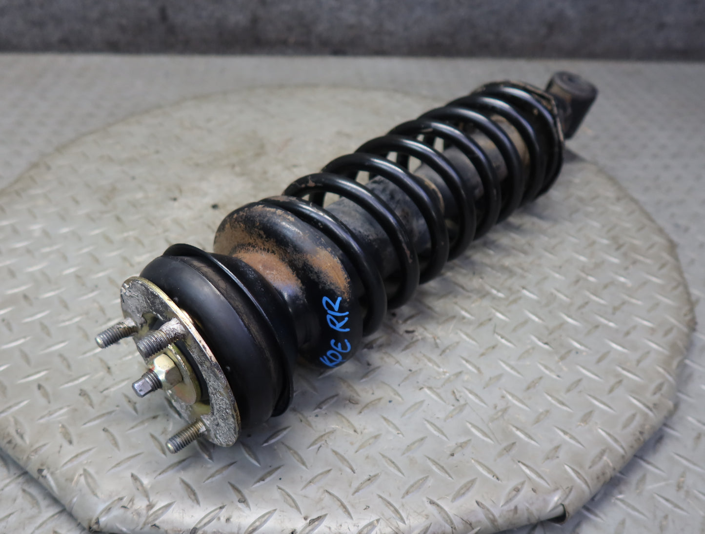 1983-1986 Porsche 928 S Rear Left & Right Shock Strut Absorber Set of 2