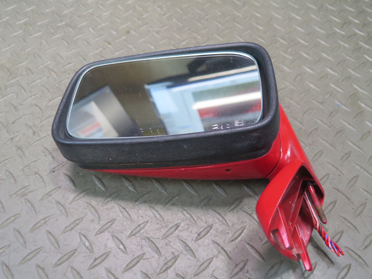 1984-1989 Porsche 928 Left Door Exterior Side View Power Mirror Guards RED