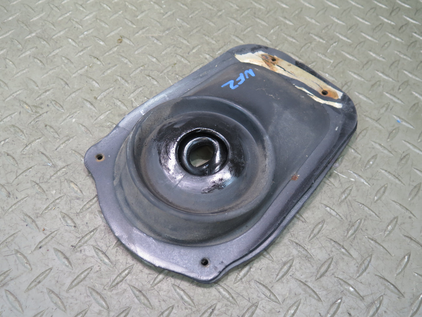 84-86 Nissan 300ZX Z31 MT Manual Transmission Shifter Bracket Boot Cover OEM