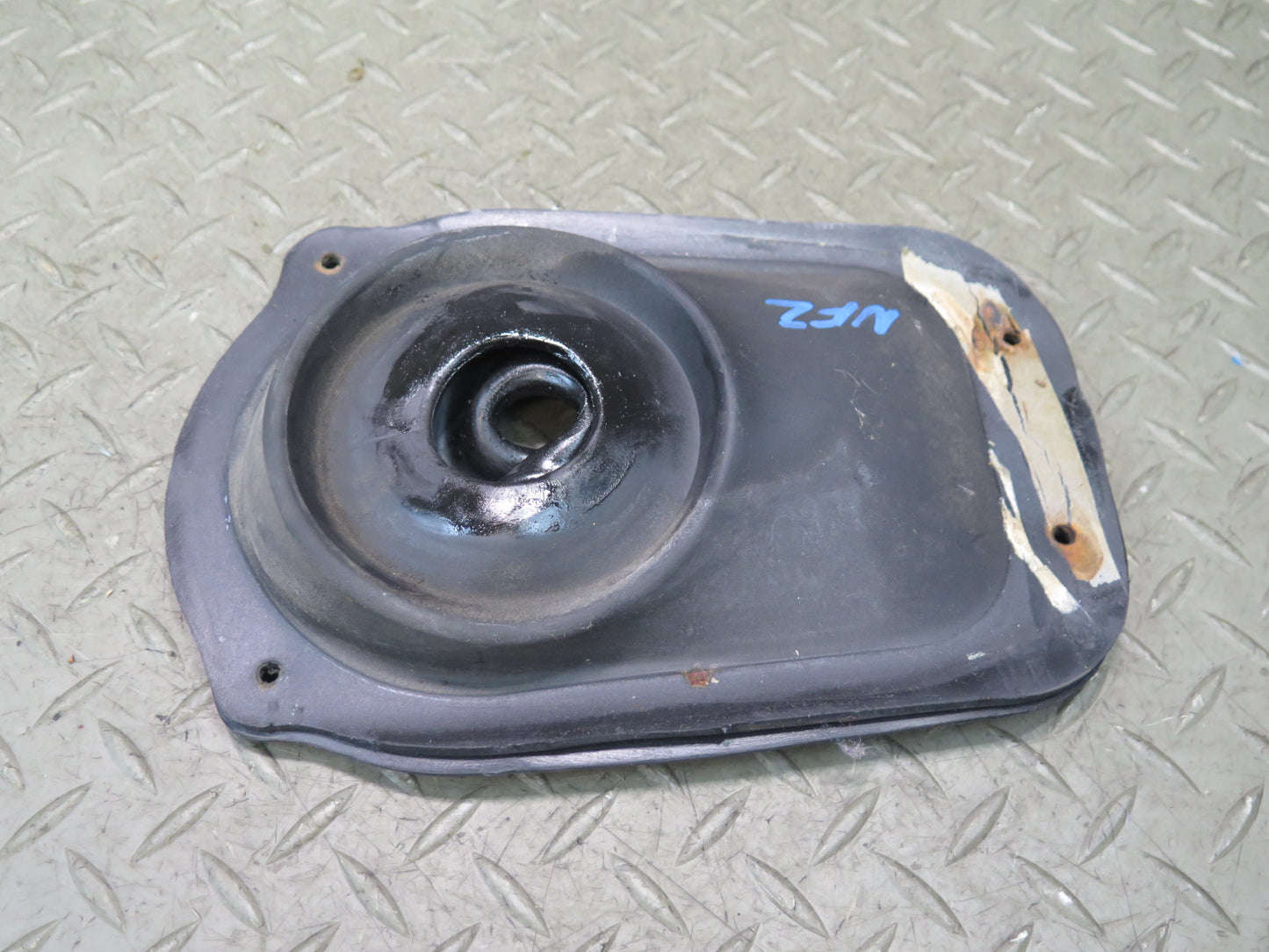 84-86 Nissan 300ZX Z31 MT Manual Transmission Shifter Bracket Boot Cover OEM