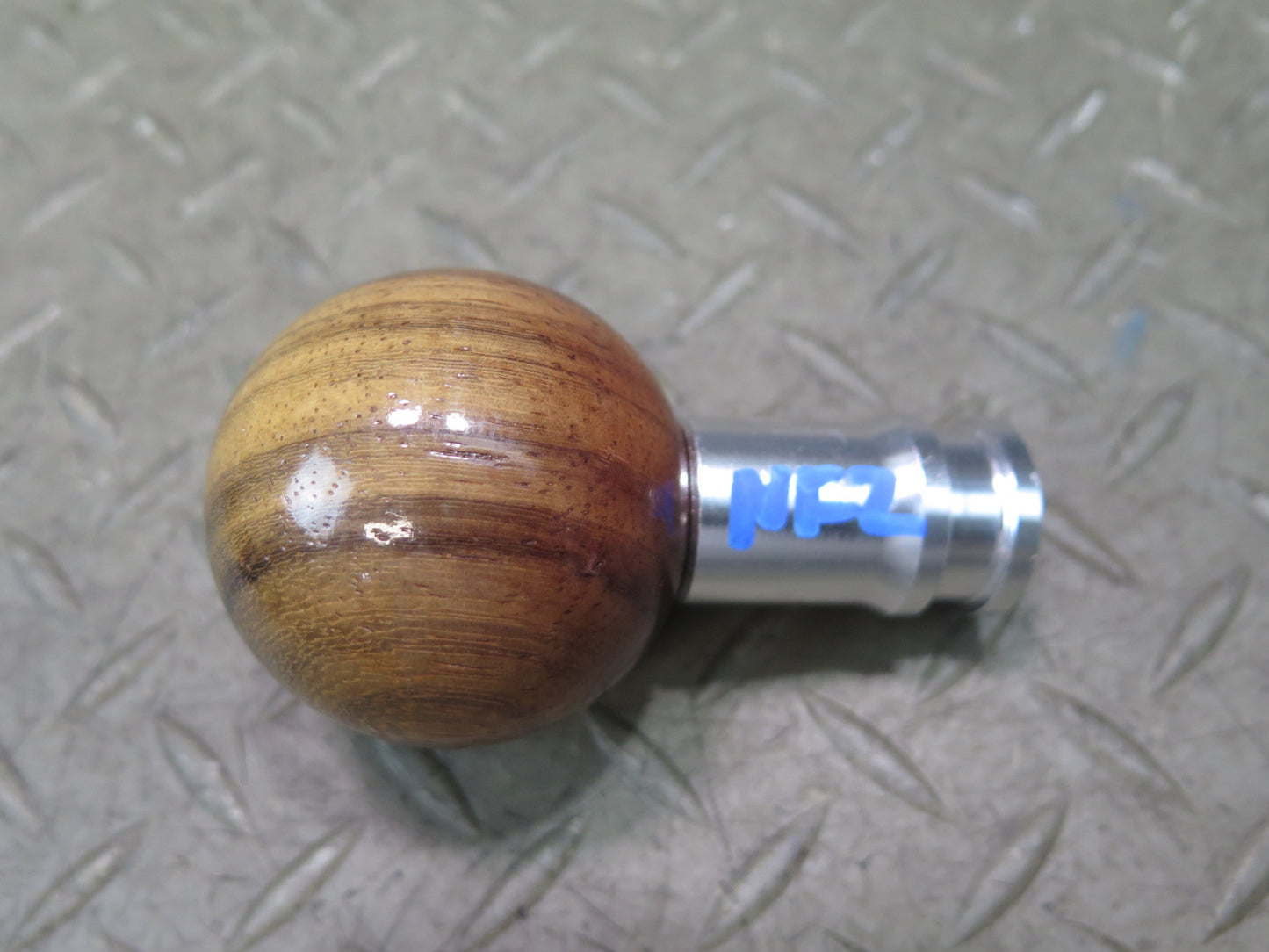 Nardi ND Torino Style Gear Knob Wood & Chrome 5/6 Speed Universal